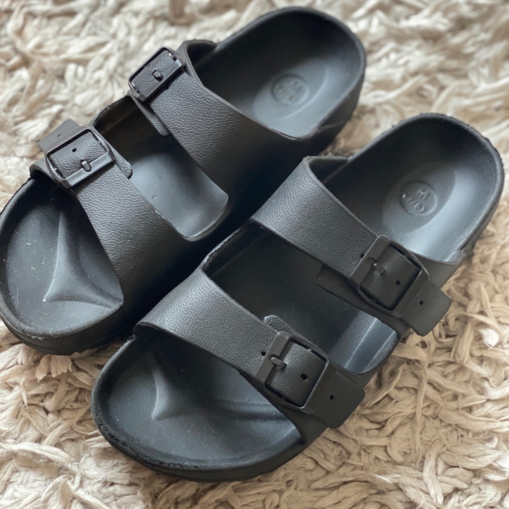 Black Sandals